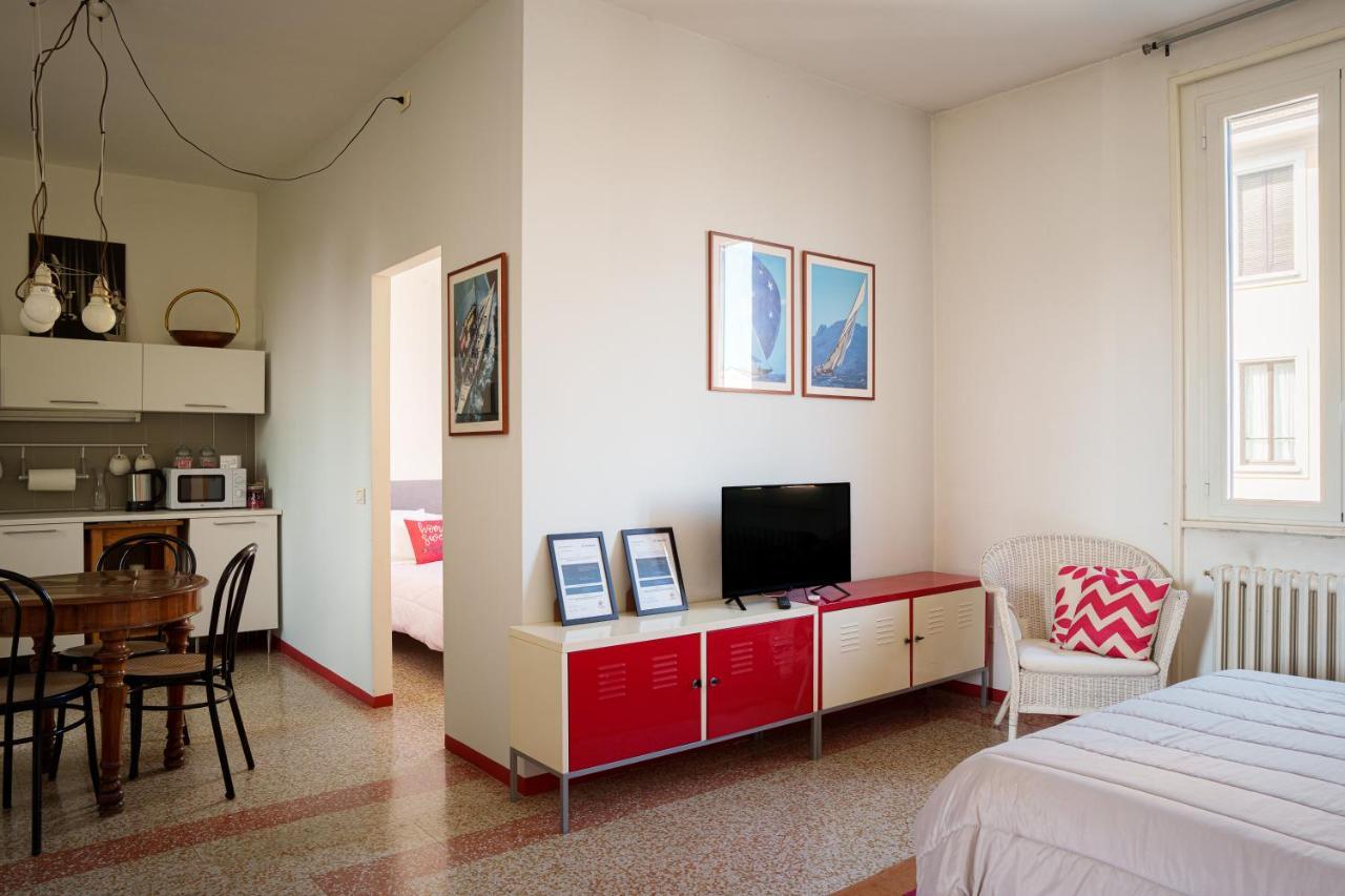 Accomodo Mib13 Bivano Navigli Milão Exterior foto
